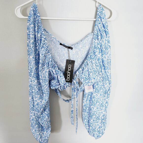 BOOHOO Floral Cut Out Ruffle Two Piece Set - Picture 3 of 9